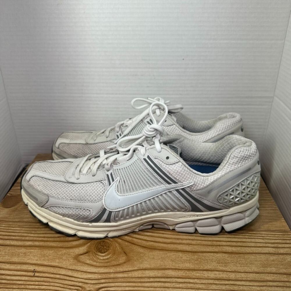 Nike Zoom Vomero 5 Shoes Men's 13 Platinum Tint Running Athletic Sneakers READ!!